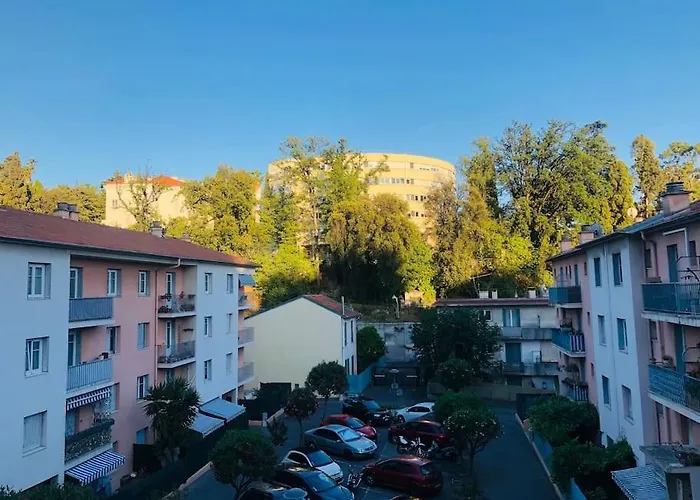 Bel Appartement - 50M2 A 7 Minutes Du Centre Au Calme